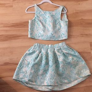 Urban Renewal 2-Piece Set